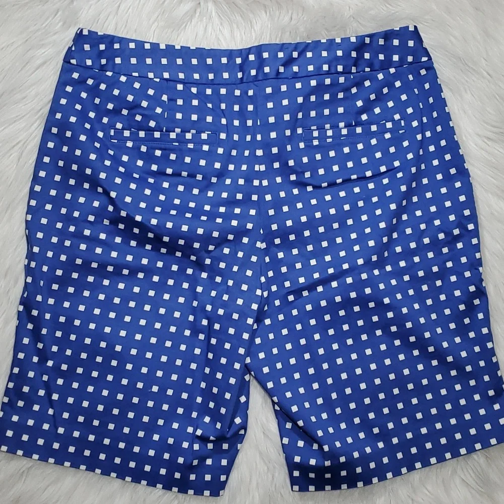 Liz Claiborne Jackie shorts - Picture 3 of 5